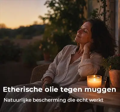 Vrouw geniet ontspannen van een warme zomeravond op het terras bij kaarslicht. Etherische olie tegen muggen: natuurlijke bescherming die echt werkt