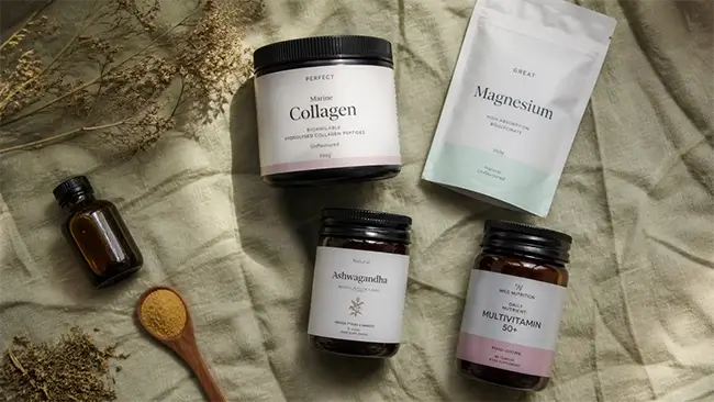 Verschillende supplementen die aanvullen op een multi 50+ vrouw zoals collageen magnesium en ashwagandha